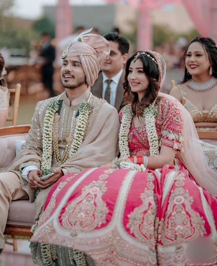 Couple DP, Images and Photos