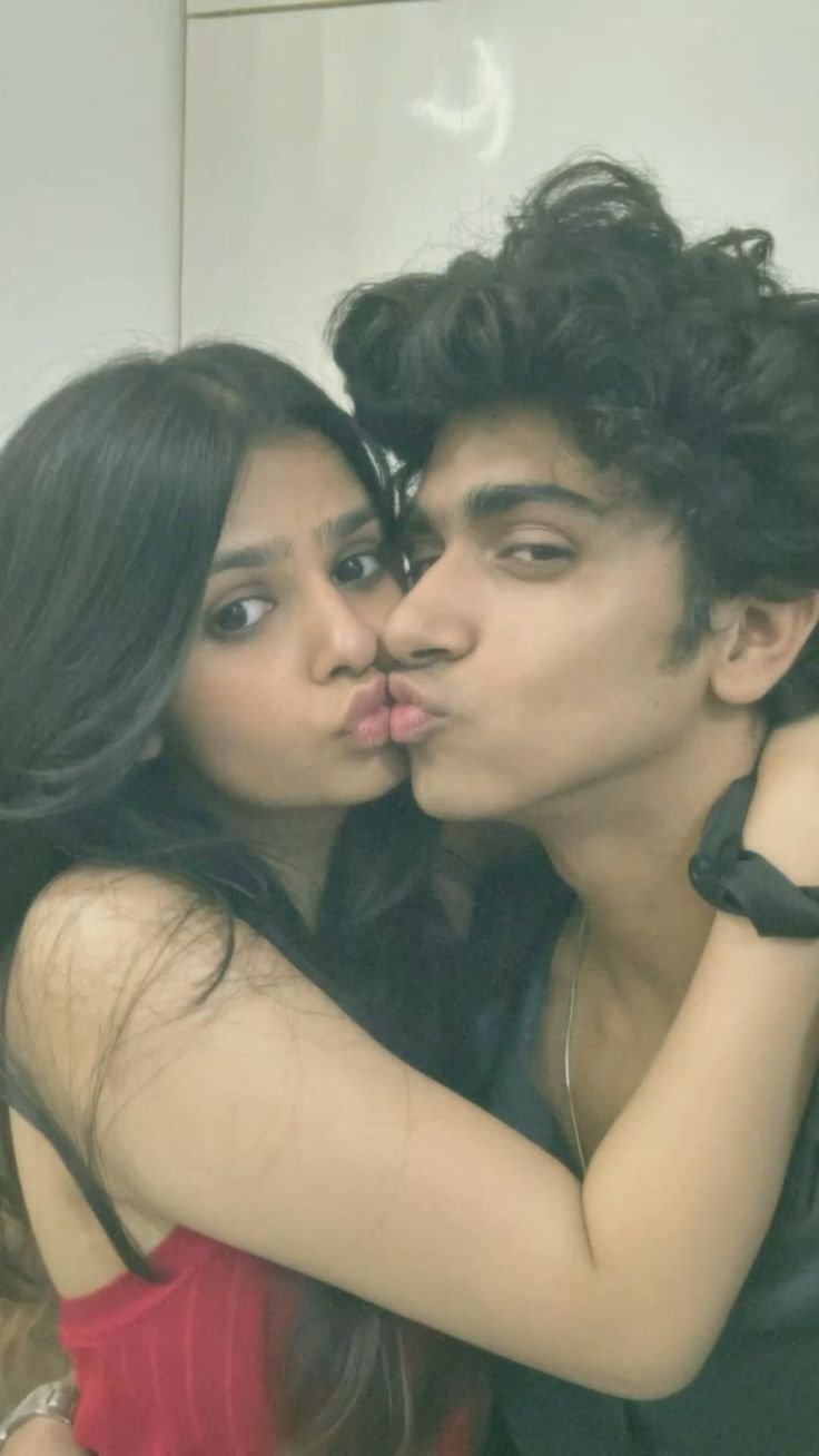 Couple DP, Images and Photos