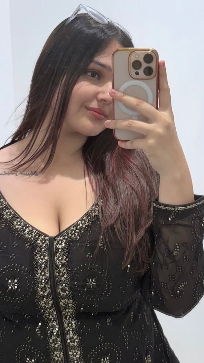 Cute Girl Pic, Images and Photos