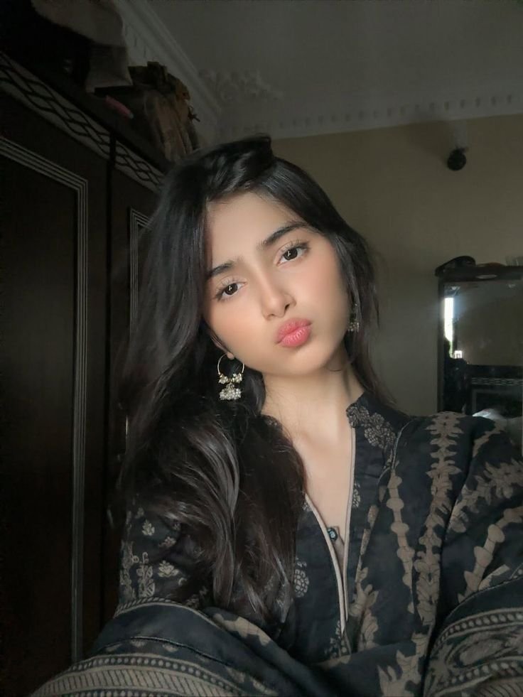 Attitude Girls DP, Images and Photos