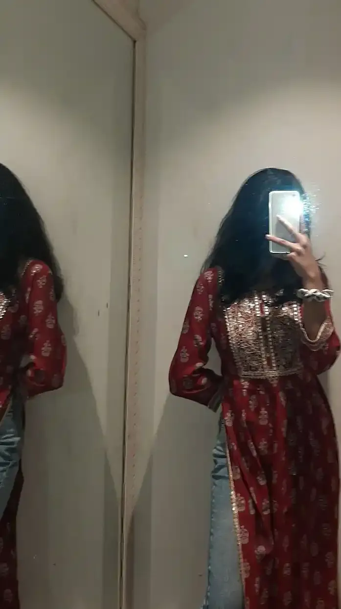 Mirror Selfie DP, Images and Photos