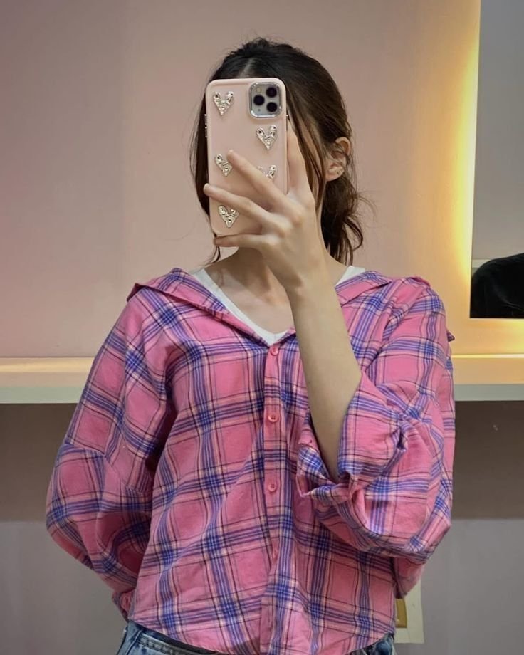 Mirror Selfie DP, Images and Photos