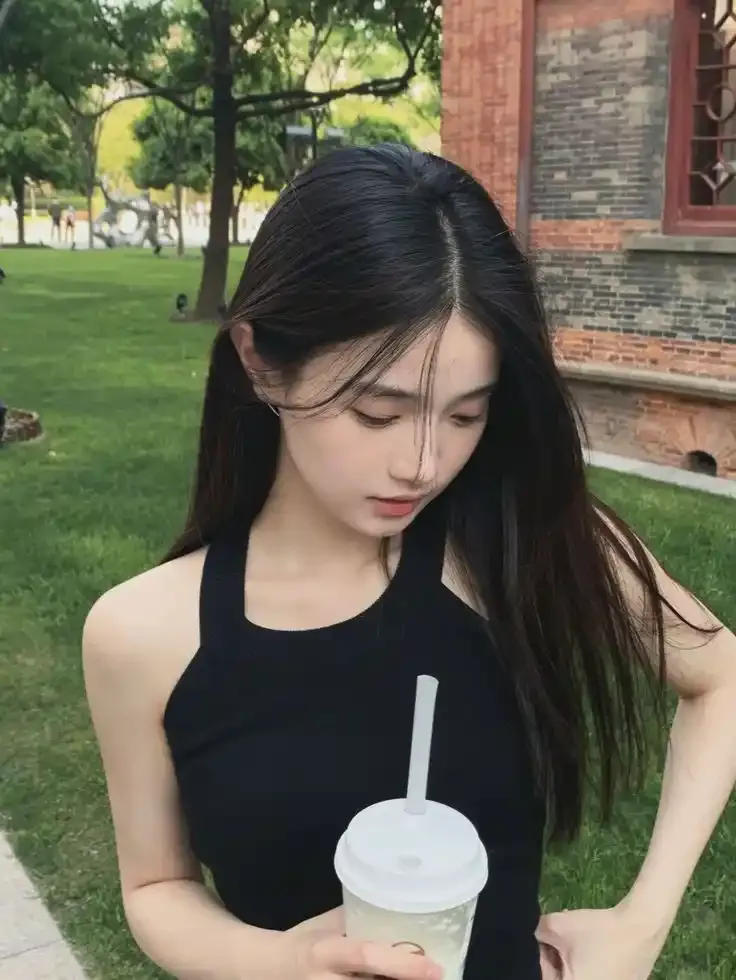 Korean Girl DP, Photos and Images