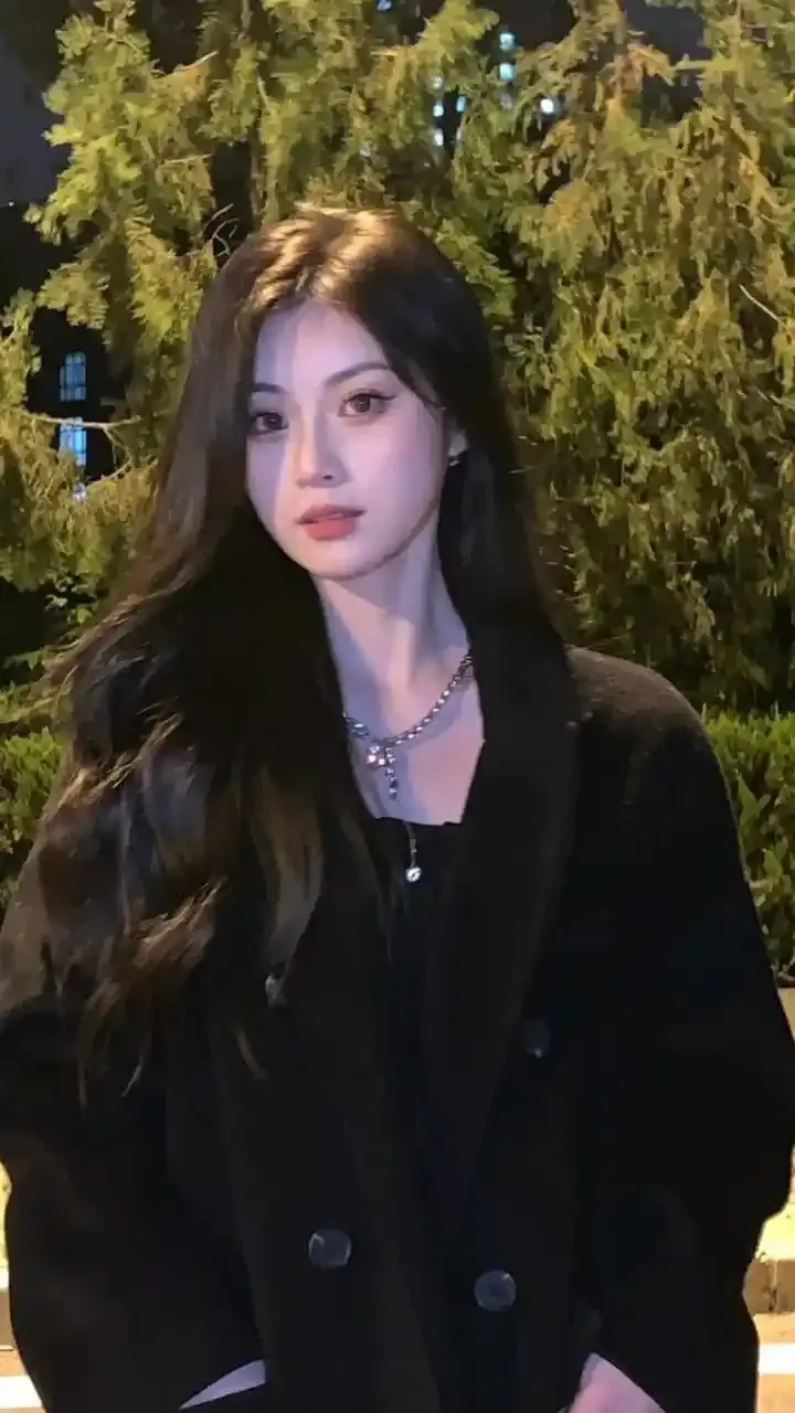 Korean Girl DP, Photos and Images