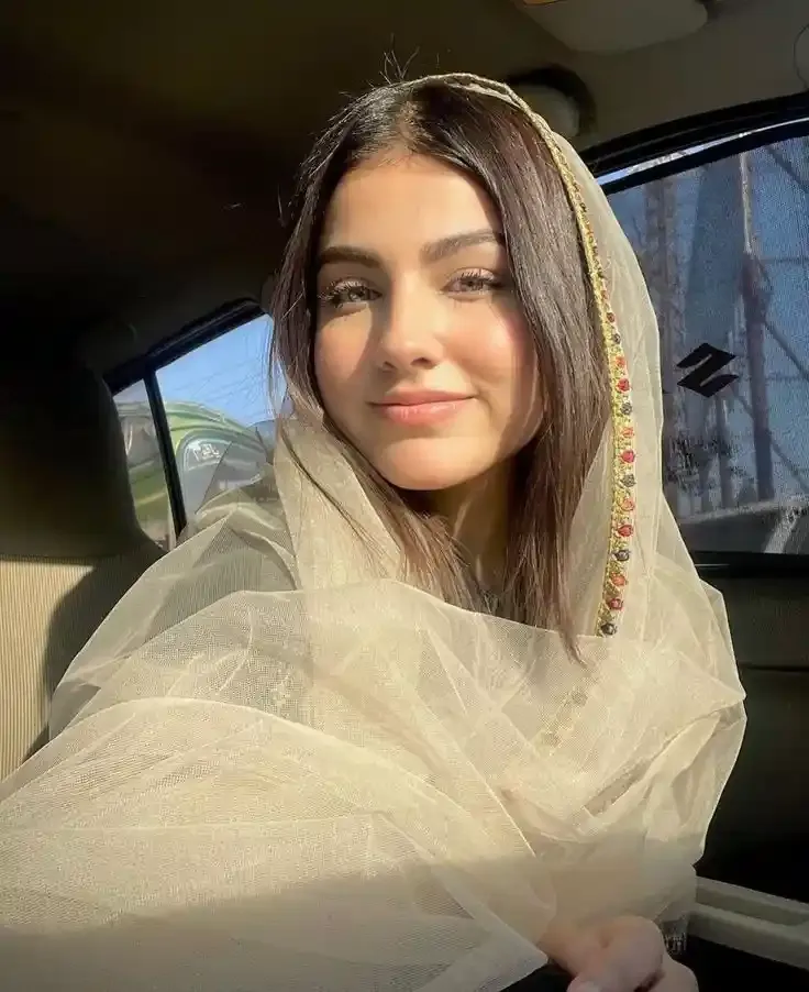 WhatsApp DP Images for Boys & Girls