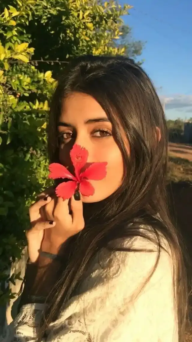 WhatsApp DP Images for Boys & Girls