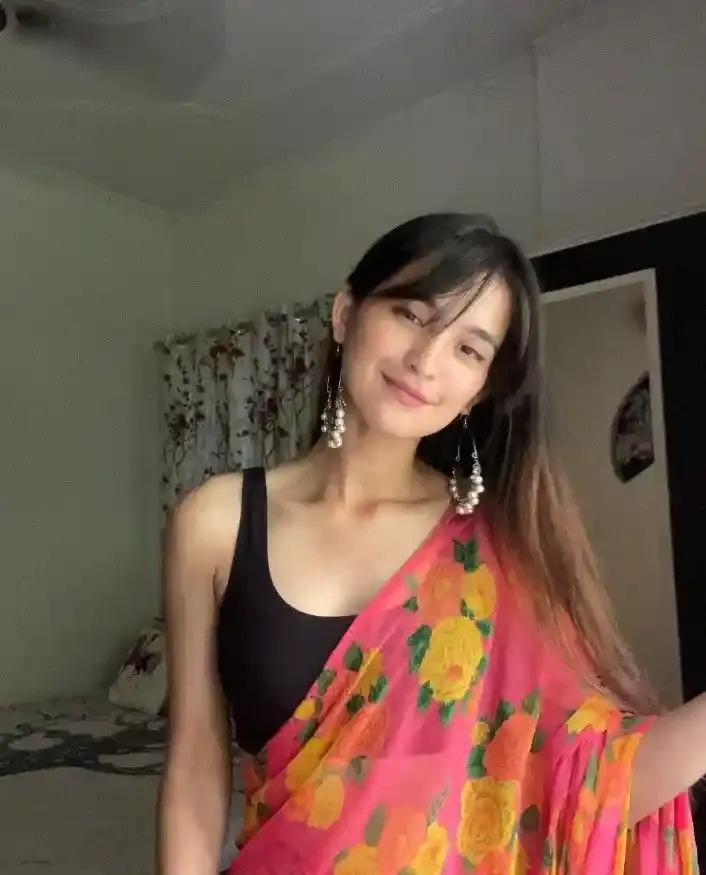 Instagram DP for Girls & Boys