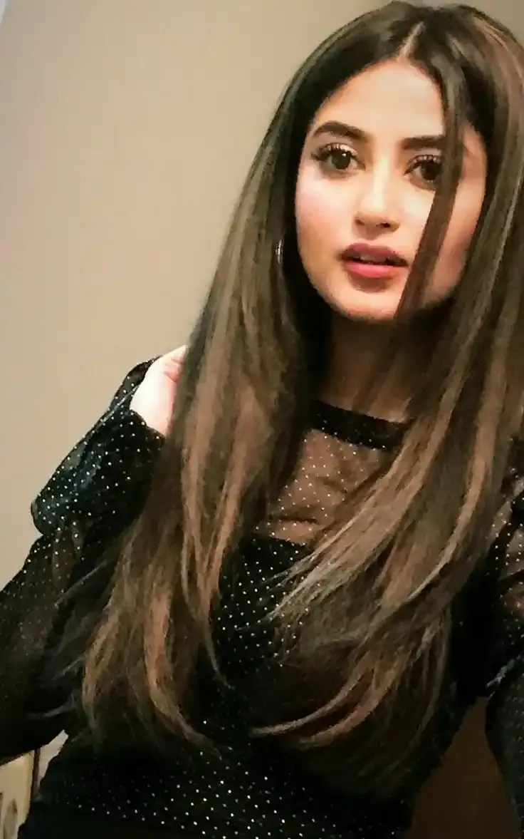 Cute Girl Pic, Images and Photos