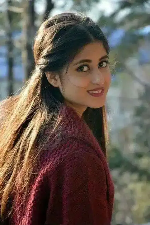 Cute Girl Pic, Images and Photos