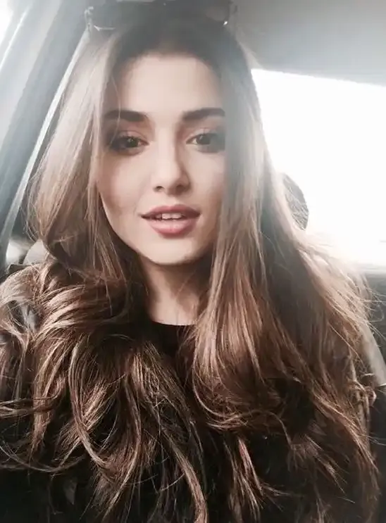 Cute Girl Pic, Images and Photos