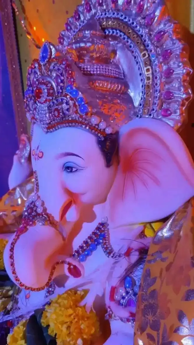 Ganpati Photos and Images