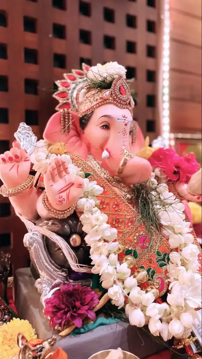 Ganpati Photos and Images