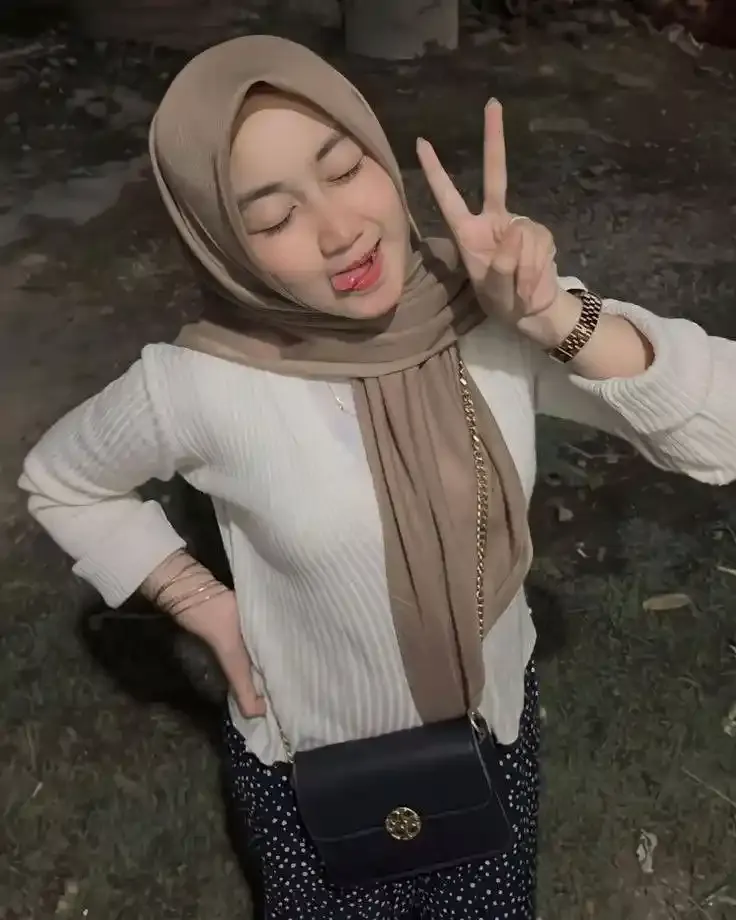Hijab Girls DP, Images and Photos