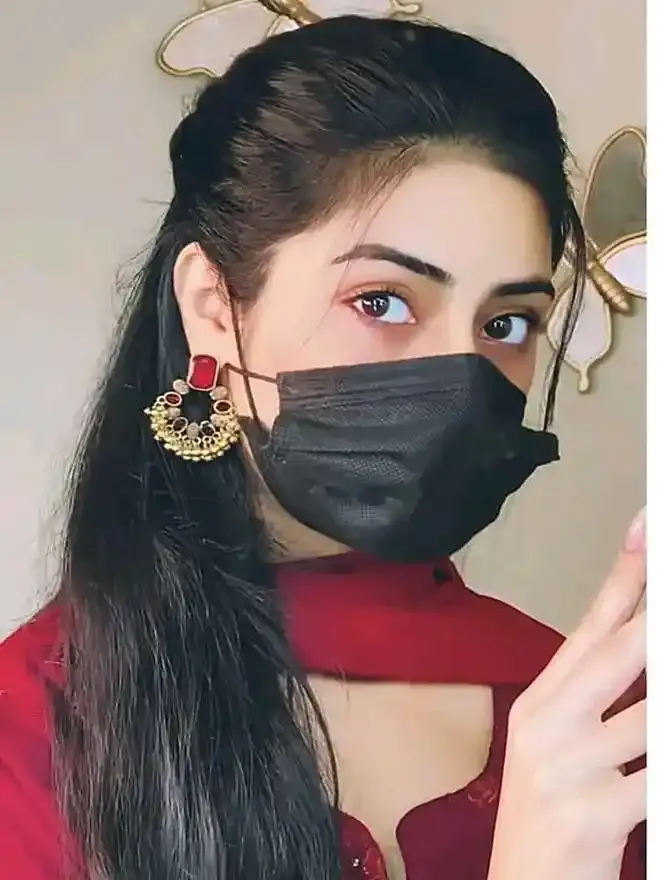 Mask Girl DP, Photos and Images
