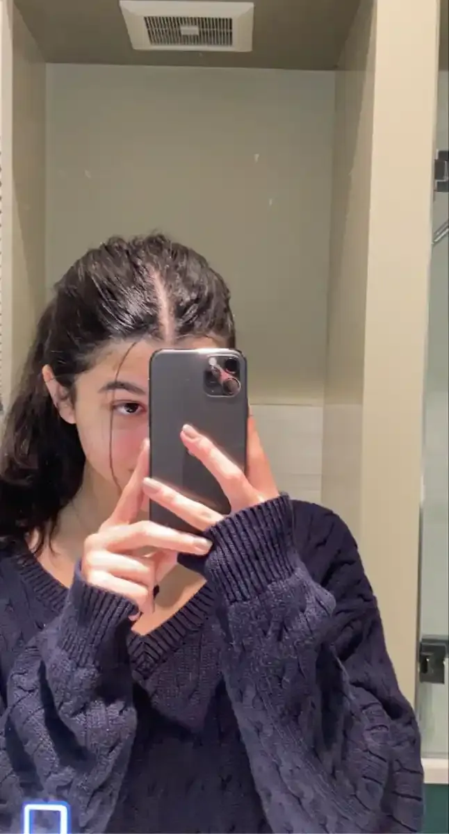Mirror Selfie DP, Images and Photos