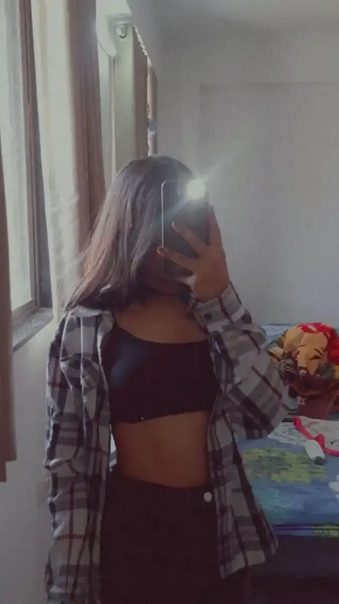 Mirror Selfie DP, Images and Photos
