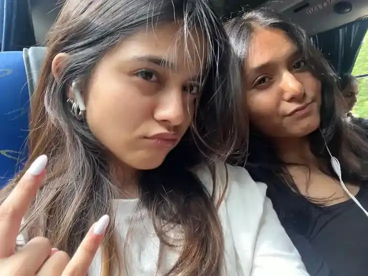 Instagram DP for Girls & Boys